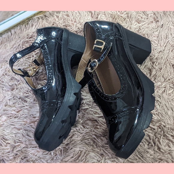 Shoes - Mary Janes high heel shoes